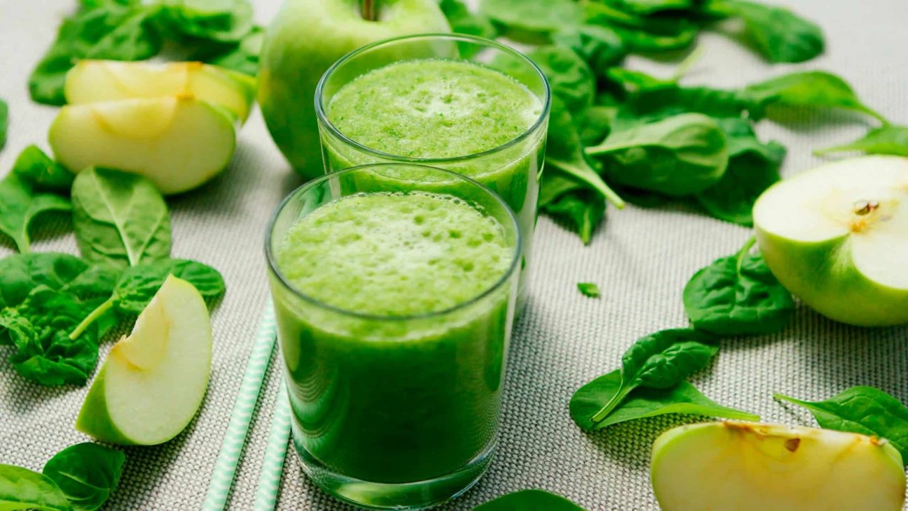 Cholesterol fighting microgreen smoothie