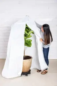 Greenstalk Insect Protection Cover Fitting 1